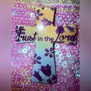 TRUST IN THE LORD Sunset Colors Purple Floral Cross Magnet Orange/Blue/Green